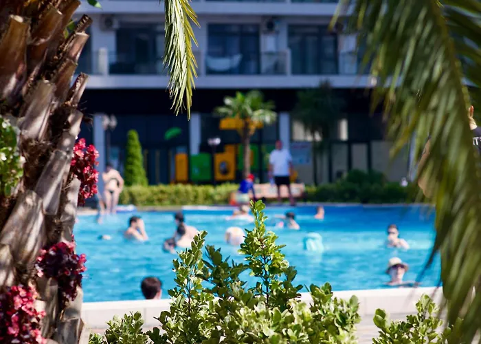 The Grandeur Hotel